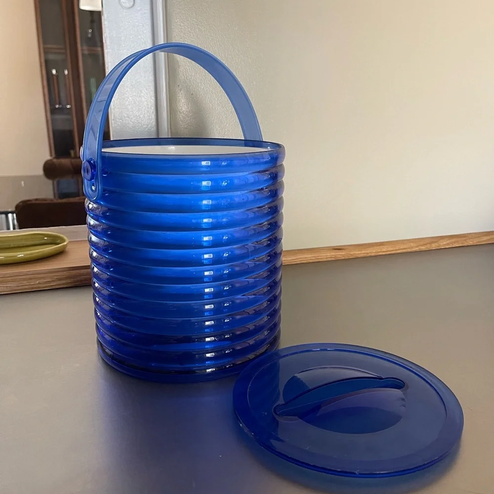 Vintage Acrylic Lucite Cobalt Blue Ribbed Ice Bucket with Lid